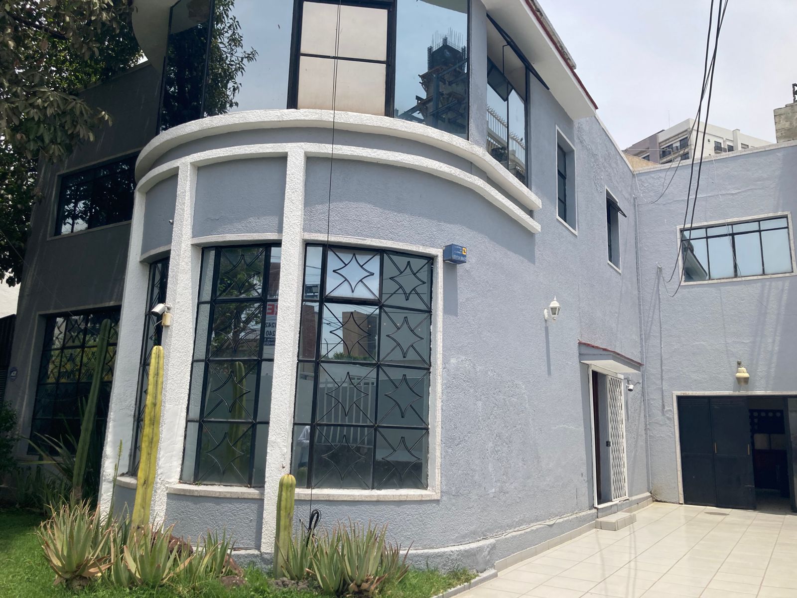 0059, PROPIEDAD EN VENTA PARA CASA HABITACION Y/O OFICINAS EJECUTIVAS EN GUADALAJARA, JALISCO (VALLARTA PONIENTE)