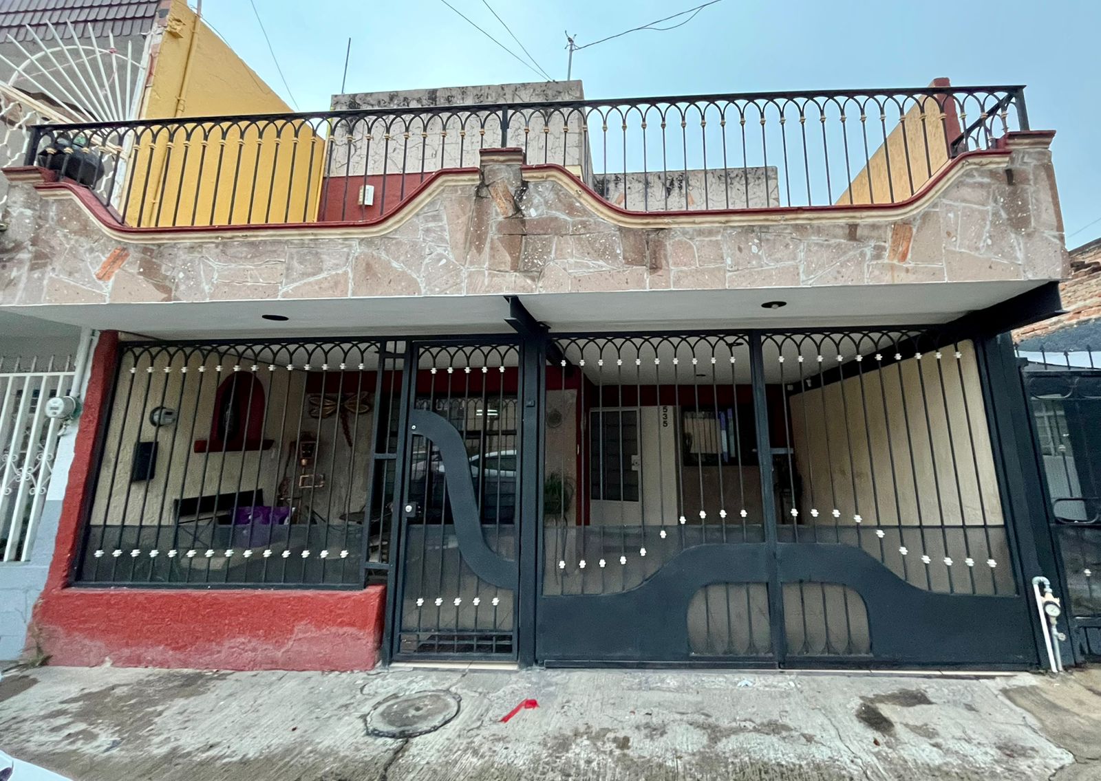 566, CASA EN VENTA EN COLONIA INSURGENTES PRIMERA SECCION.  Guadalajara, Jal. 