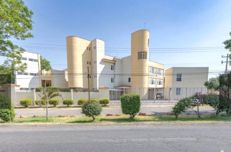 454, PROPIEDAD COMERCIAL VENTA/RENTA ( EXCONVENTO ) EN  TLAJOMULCO, JALISCO CARRETERA A CHAPALA.