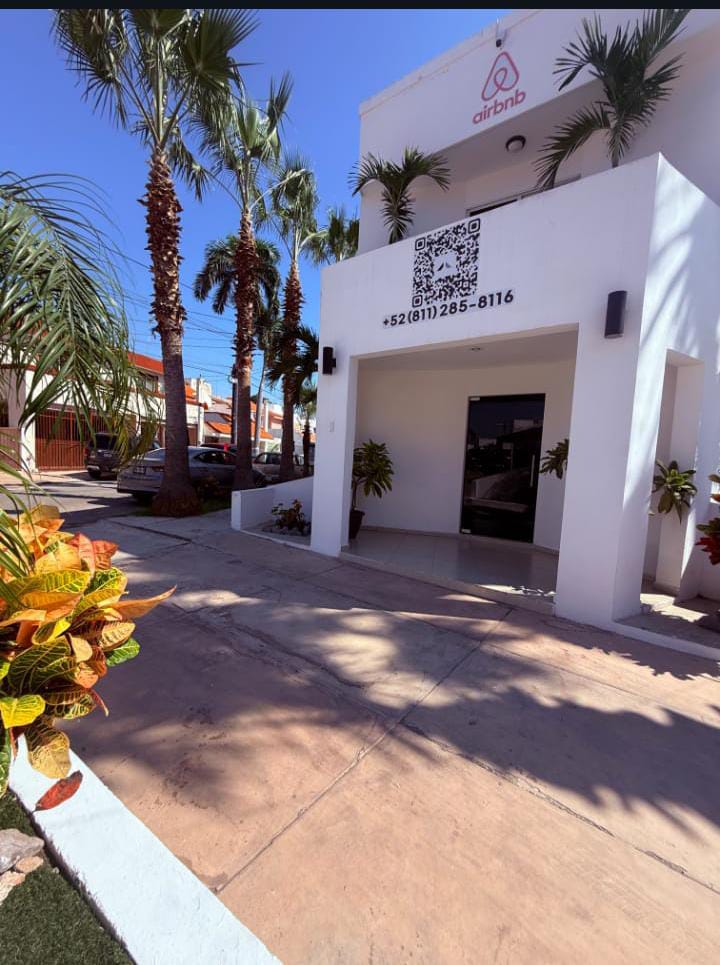 00122, CASA EN VENTA EN MAZATLAN, SINALOA (FRACCIONAMIENTO SABALO COUNTRY)